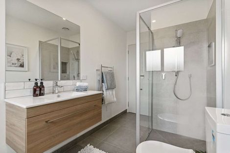 Photo of property in 15 Rosslands Avenue, Karaka, 2124