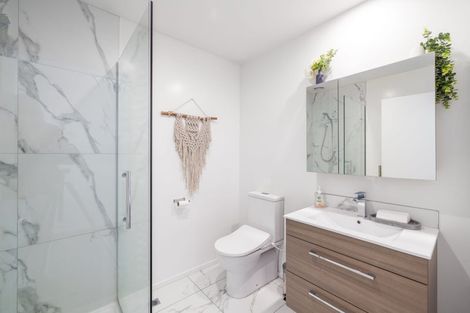 Photo of property in 9/70 Brockworth Place, Riccarton, Christchurch, 8011