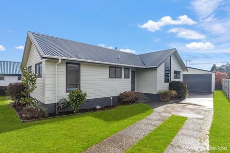 Photo of property in 10 Chaucer Place, Owhata, Rotorua, 3010