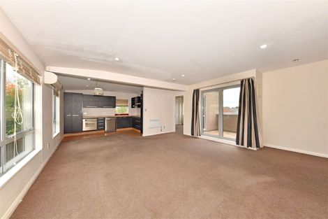Photo of property in 8d Broadbent Street, Riccarton, Christchurch, 8041
