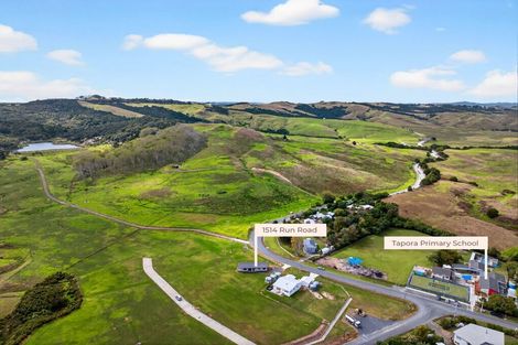 Photo of property in 1514 Run Road, Tapora, 0977