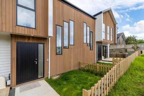 Photo of property in 11b Endurance Rise, Orewa, 0931