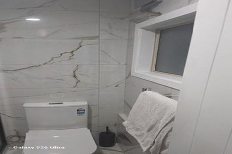 Photo of property in 822 Beach Road, Browns Bay, Auckland, 0630