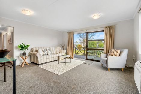 Photo of property in 1 Silverstream Drive, Mosgiel, 9024