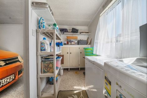 Photo of property in 5b Clemow Road, Fitzroy, New Plymouth, 4312