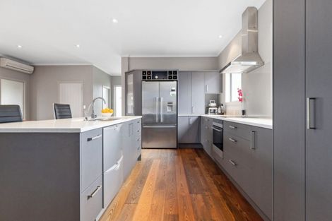 Photo of property in 6 Cairns Crescent, Rototuna, Hamilton, 3210