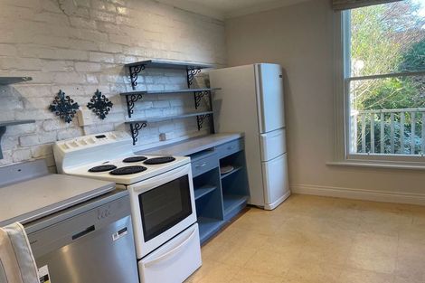 Photo of property in 35 Brownville Crescent, Maori Hill, Dunedin, 9010