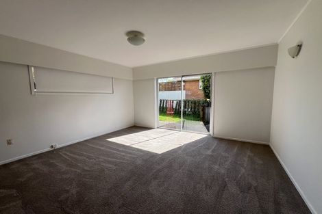 Photo of property in 8 Beacon Avenue, Campbells Bay, Auckland, 0630