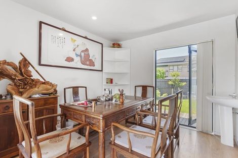 Photo of property in 7 Chip Grove, Sunnyhills, Auckland, 2010