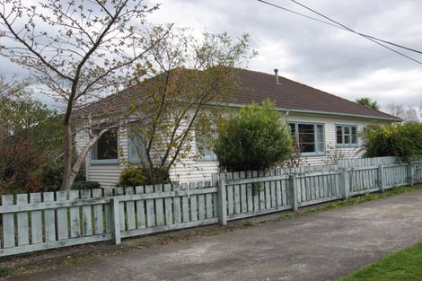 Photo of property in 22 Freyberg Street, Waterloo, Lower Hutt, 5011