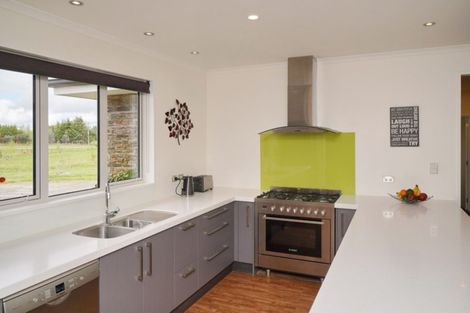 Photo of property in 330 Catherwoods Road, Cust, Rangiora, 7471