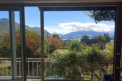 Photo of property in 57 Kennedy Crescent, Wanaka, 9305