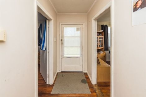 Photo of property in 38 Matipo Street, Castlecliff, Whanganui, 4501