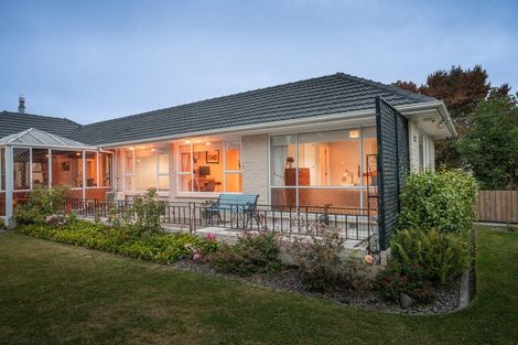 Photo of property in 27 Hammersley Avenue, Shirley, Christchurch, 8013