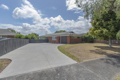 Photo of property in 17 Barnhill Crescent, Pahurehure, Papakura, 2113