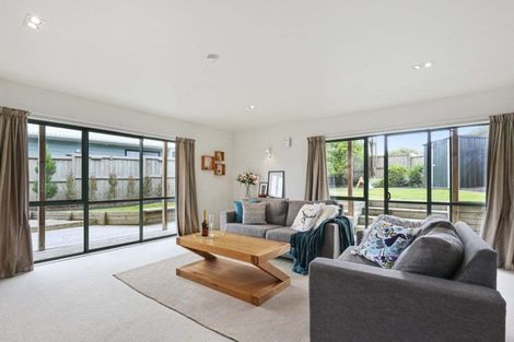 Photo of property in 6a Gills Avenue, Papakura, 2110