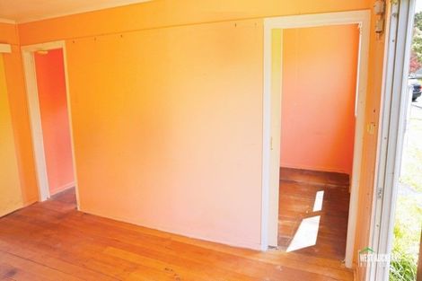 Photo of property in 65 Tane Road, Laingholm, Auckland, 0604