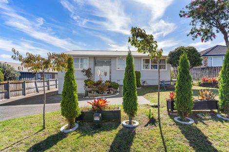 Photo of property in 65 Ridge Road, Howick, Auckland, 2014