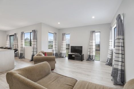 Photo of property in 1 Matau Close, Te Kauwhata, 3710