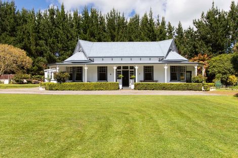 Photo of property in 6 Totara Road, Kumeroa, Woodville, 4997