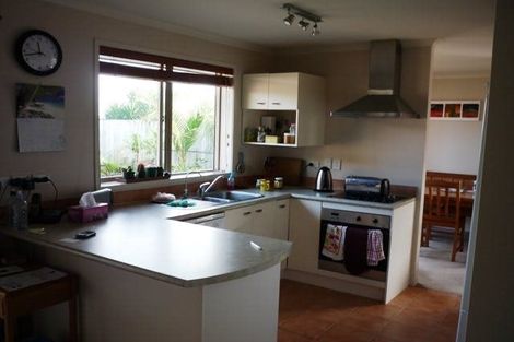 Photo of property in 31 Greig Place, Pukekohe, 2120