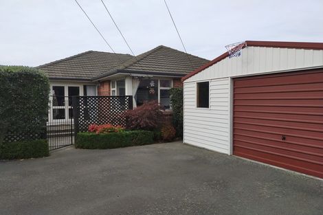 Photo of property in 190 Avonhead Road, Avonhead, Christchurch, 8042