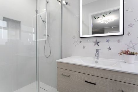 Photo of property in 19 East Bank Road, Thornton, Whakatane, 3193