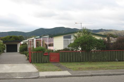 Photo of property in 110 Hillcrest Road, Raumati Beach, Paraparaumu, 5032