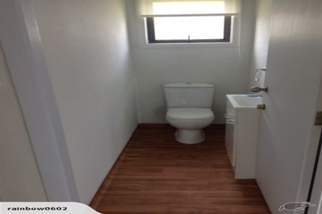 Photo of property in 421 Mangorei Road, Highlands Park, New Plymouth, 4312