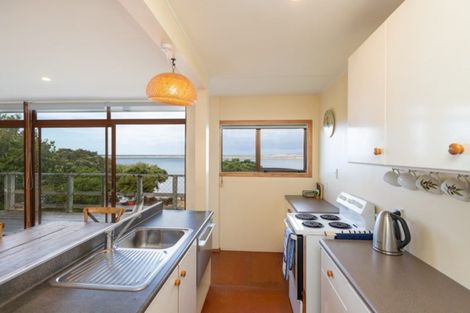 Photo of property in 17 Cheviot Street, Mangawhai Heads, Mangawhai, 0505