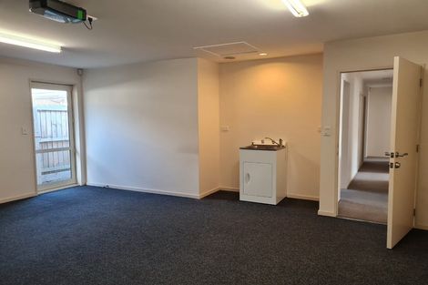 Photo of property in 8 Rollin Street, Heathcote Valley, Christchurch, 8022