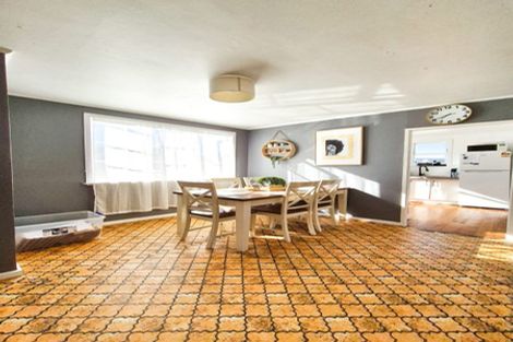 Photo of property in 35 Ross Crescent, Fairfield, Hamilton, 3214