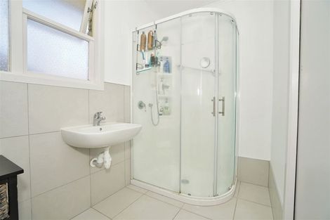 Photo of property in 8 Linthorpe Place, Hillcrest, Hamilton, 3216