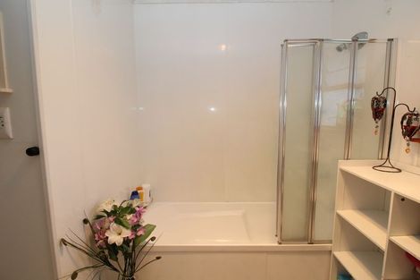 Photo of property in 27 Roosevelt Road, Western Heights, Rotorua, 3015