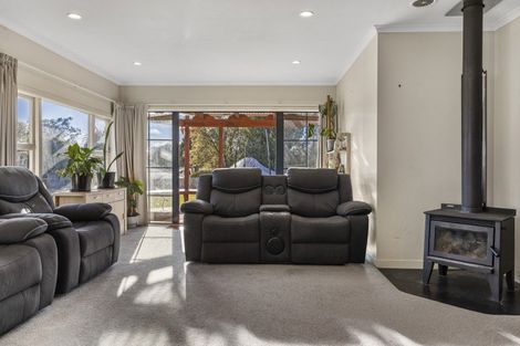Photo of property in 90 Tamatea Road, Taupo, 3330