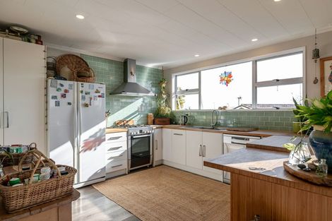 Photo of property in 6 Drury Street, Cloverlea, Palmerston North, 4412