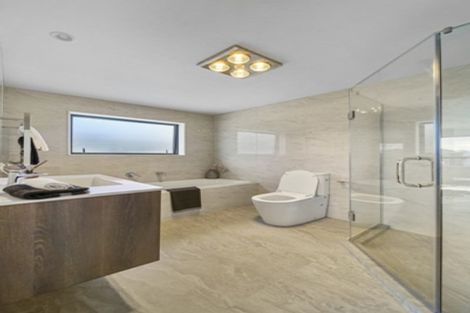 Photo of property in 5 Eastfield Avenue, Flat Bush, Auckland, 2019