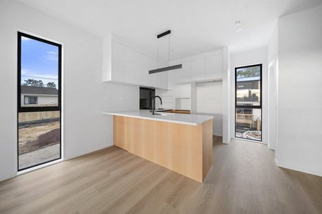 Photo of property in 1/17 Sunnyfield Crescent, Glenfield, Auckland, 0629