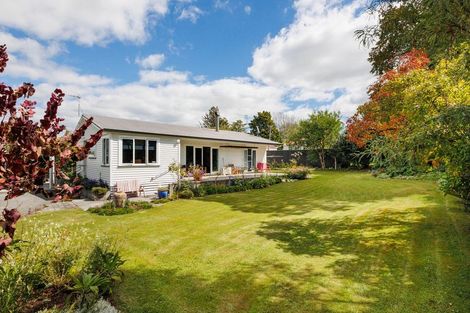 Photo of property in 8a Bond Street, Marton, 4710