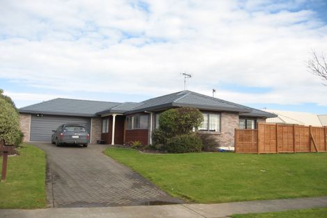 Photo of property in 7 Ben Lomond Place, Nawton, Hamilton, 3200