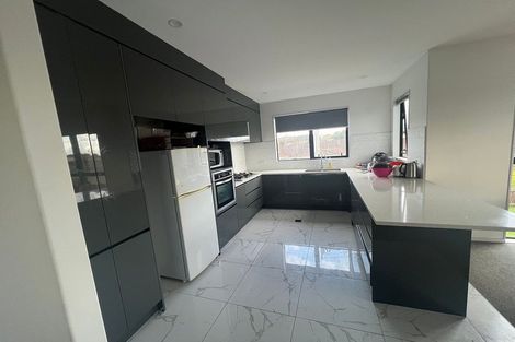 Photo of property in 110e Coronation Road, Papatoetoe, Auckland, 2025