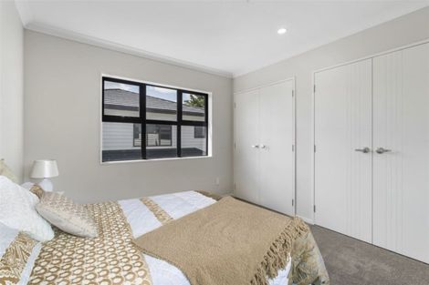 Photo of property in 8c Mahon Place, Papatoetoe, Auckland, 2025