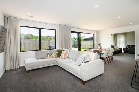 Photo of property in 51 Freedom Drive, Kelvin Grove, Palmerston North, 4414