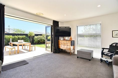 Photo of property in 2 Vasari Grange, Rolleston, 7614