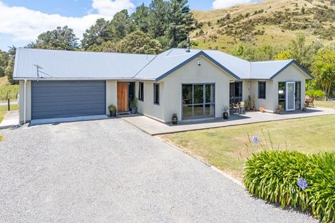 Photo of property in 5523 Masterton Castlepoint Road, Tinui, Masterton, 5889