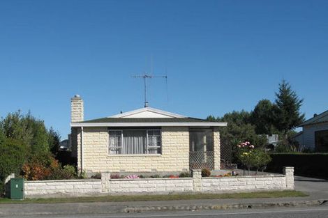 Photo of property in 222 Talbot Street, Geraldine, 7930