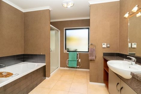 Photo of property in 10 Jon Roe Drive, Whatawhata, Hamilton, 3285