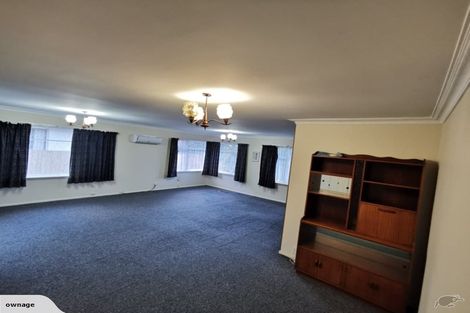 Photo of property in 300 Withells Road, Avonhead, Christchurch, 8042