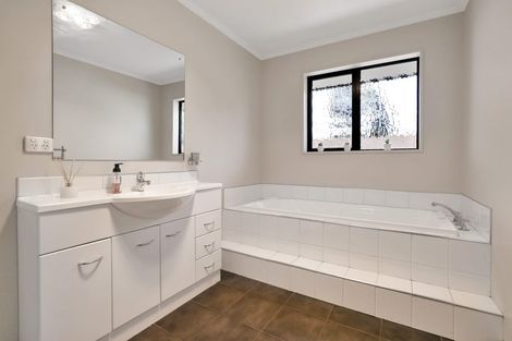 Photo of property in 22 Anne Street, Tinwald, Ashburton, 7700