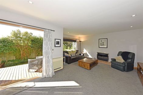 Photo of property in 70 Saint James Avenue, Papanui, Christchurch, 8053